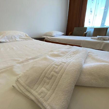 Hotel Gorj Târgu Jiu Eksteriør billede
