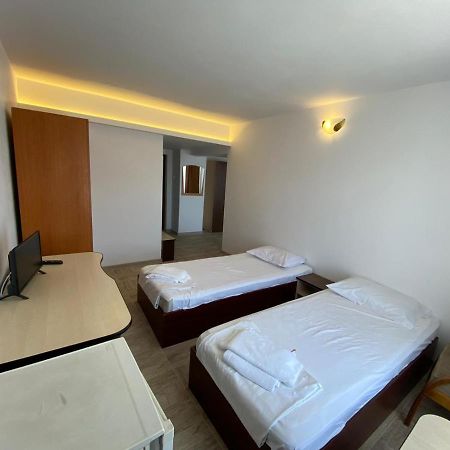 Hotel Gorj Târgu Jiu Eksteriør billede