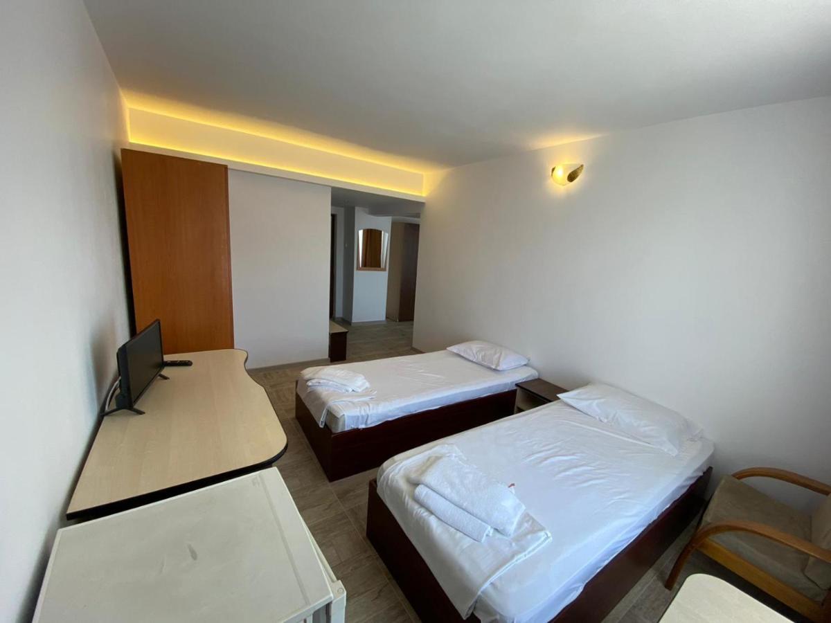 Hotel Gorj Târgu Jiu Eksteriør billede